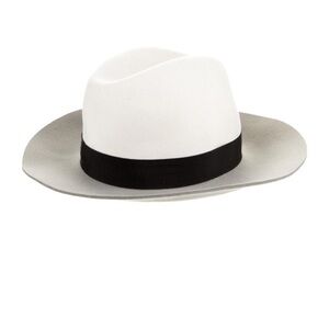 Stylish White Fedora unisex Rag & Bone hat.